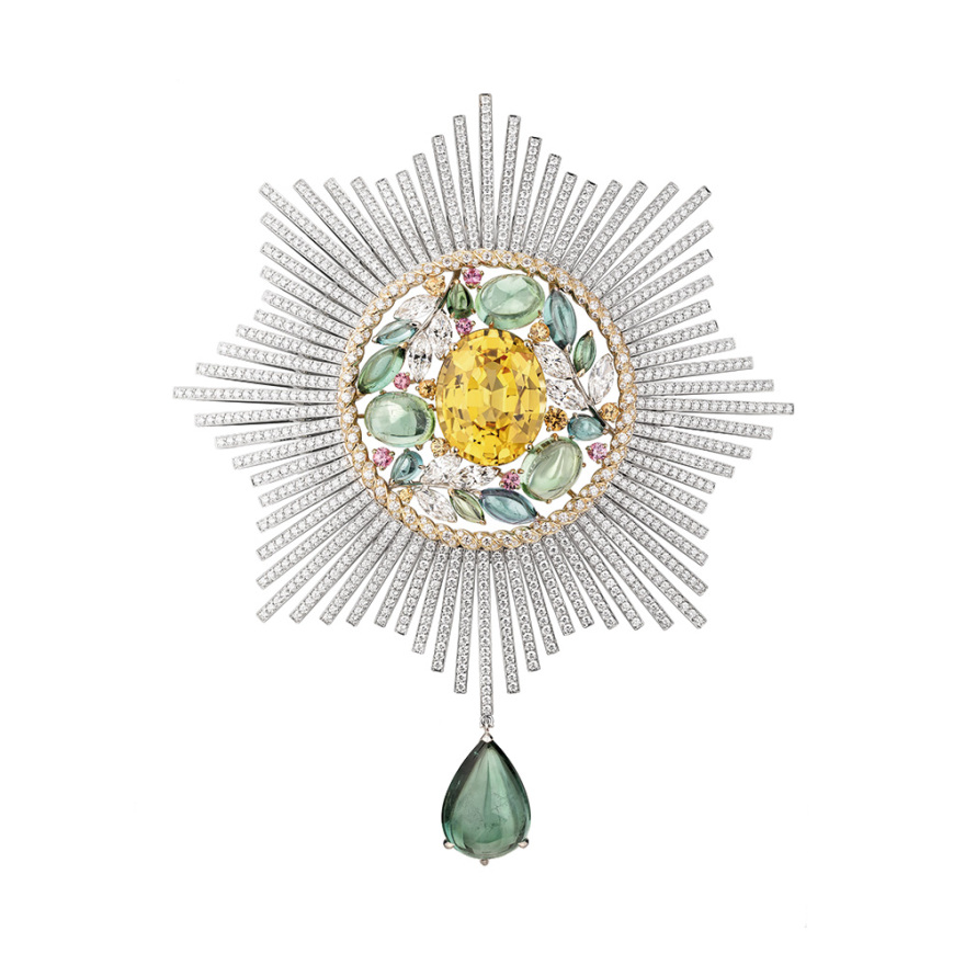 Πολύτιμοι λίθοι και μυθικές συλλογές