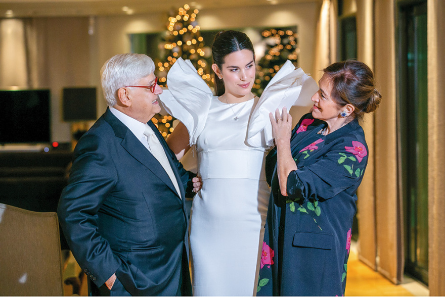 Αναστασία Καίσαρη - Τόμας Πέρσι: Γάμος... 24 καρατίων