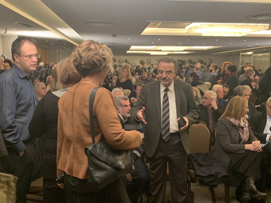 Διεύρυνση ΣΥΡΙΖΑ: Το... «βαθύ ΠΑΣΟΚ» είναι εδώ - «Να ενώσουμε τις δυνάμεις για να πέσει η δεξιά» ζήτησε ο Τσίπρας