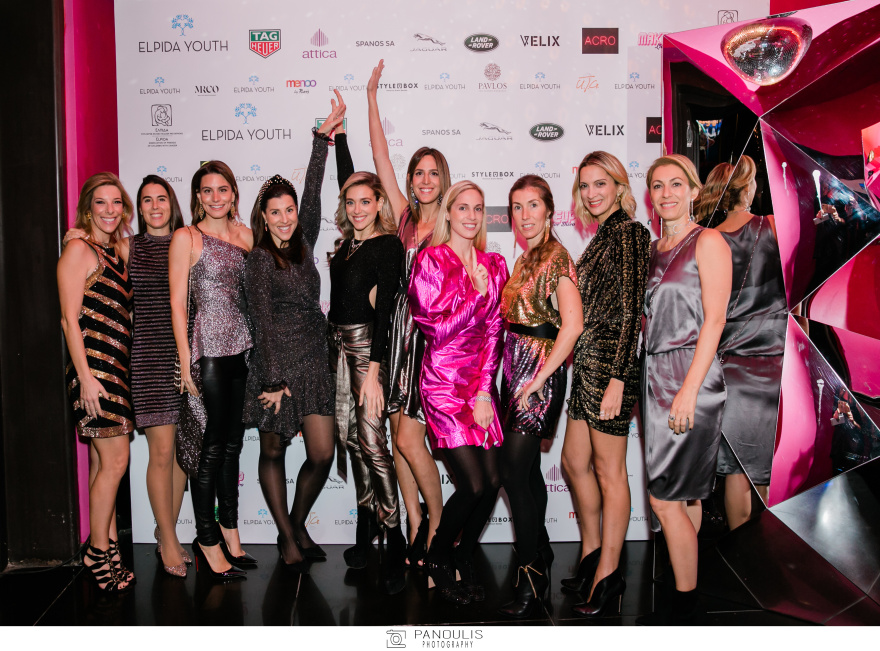 Χριστουγεννιάτικη βραδιά για τα παιδιά από την «ELPIDA Youth»