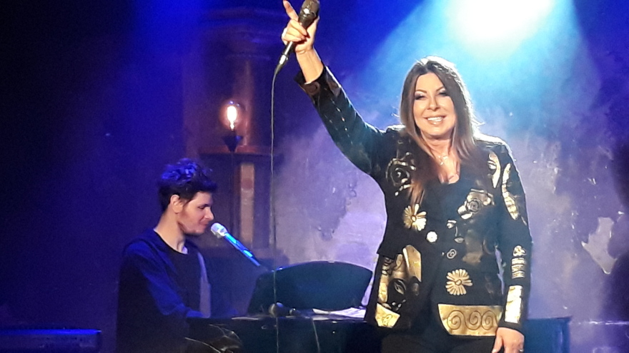  Άντζελα Δημητρίου: Τι δουλειά είχε μια Lady Δευτέρα βράδυ στο Faust; 