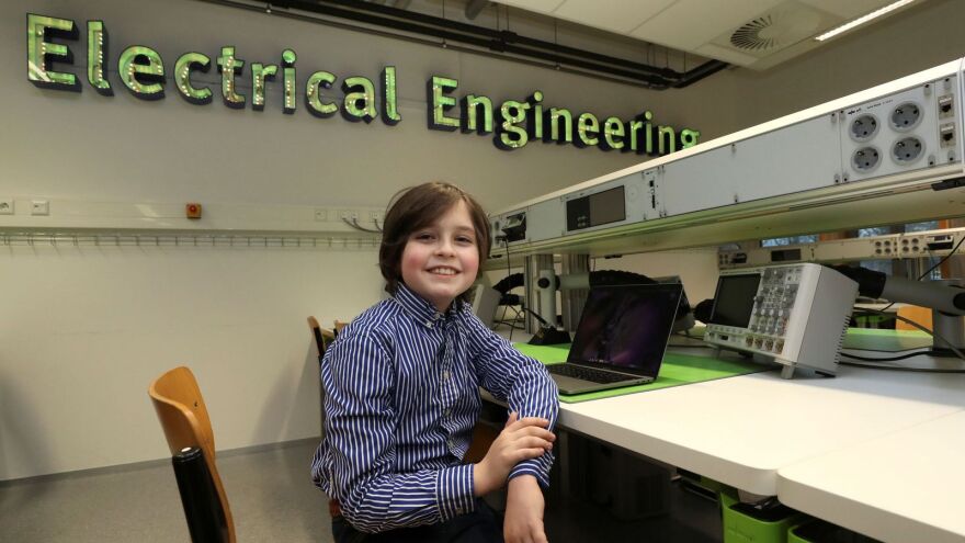 Ολλανδία: 9χρονος «Αϊνστάιν» σταμάτησε το πανεπιστήμιο γιατί δεν τον άφησαν να γίνει ο νεότερος πτυχιούχος στον κόσμο