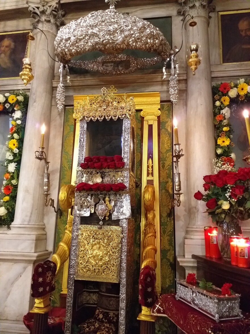 Η Κέρκυρα φόρεσε τα... γιορτινά της και τιμά τον πολιούχο της Άγιο Σπυρίδωνα 