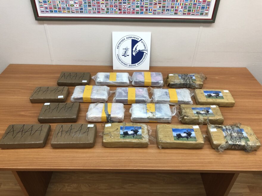 Εξαρθρώθηκε κύκλωμα νόθευσης και διακίνησης κοκαΐνης που δρούσε σε Ελλάδα και Ιταλία 