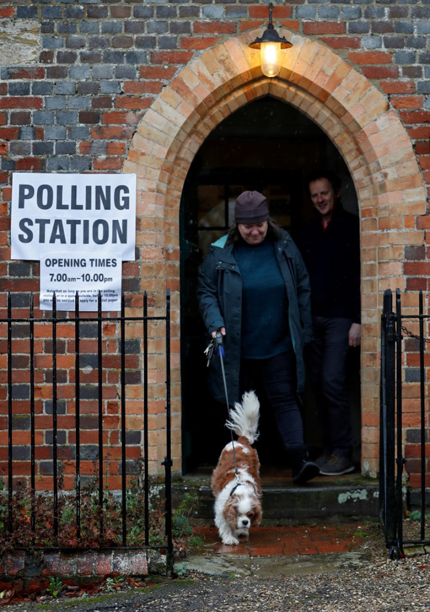 Εκλογές στη Βρετανία: Αντίστροφη μέτρηση για τα αποτελέσματα - Από λεπτό σε λεπτό το exit poll