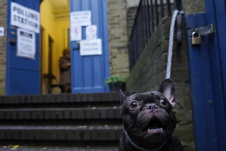 Εκλογές στη Βρετανία: Αντίστροφη μέτρηση για τα αποτελέσματα - Από λεπτό σε λεπτό το exit poll