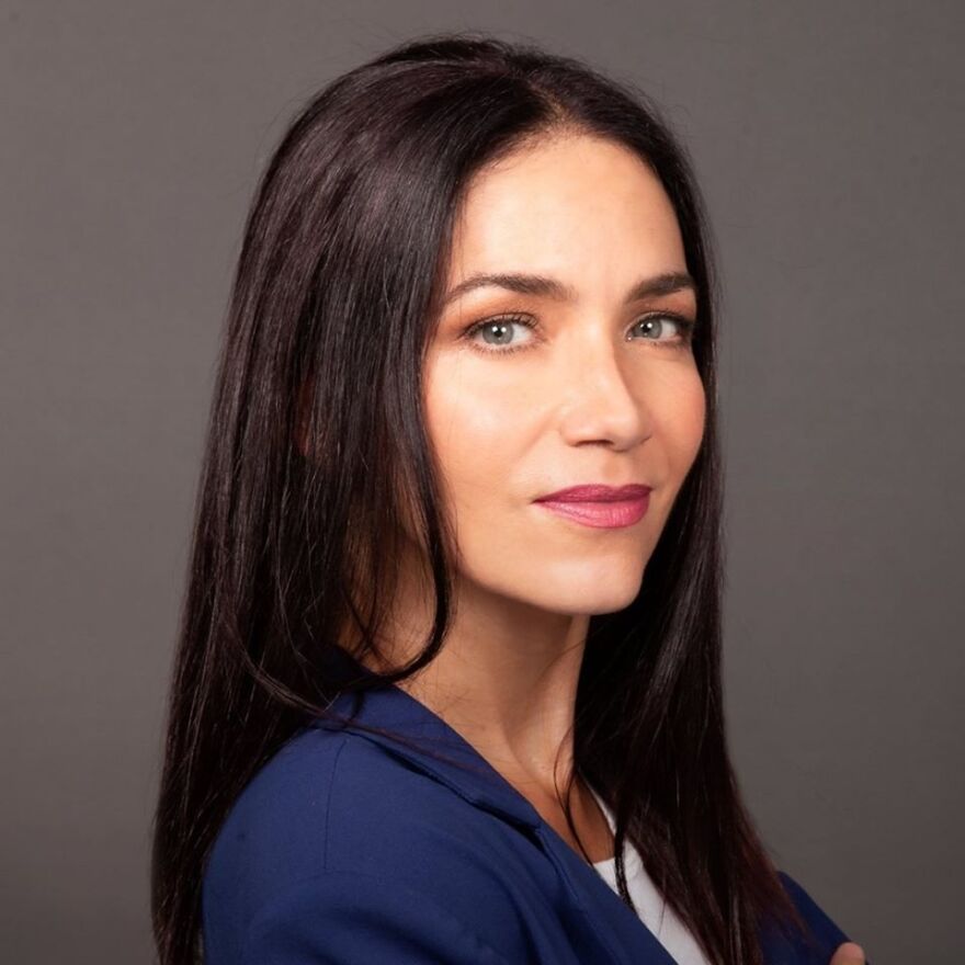 Εμμανουέλα Αλεξίου: Από τους «Αυθαίρετους» στο «Tape»