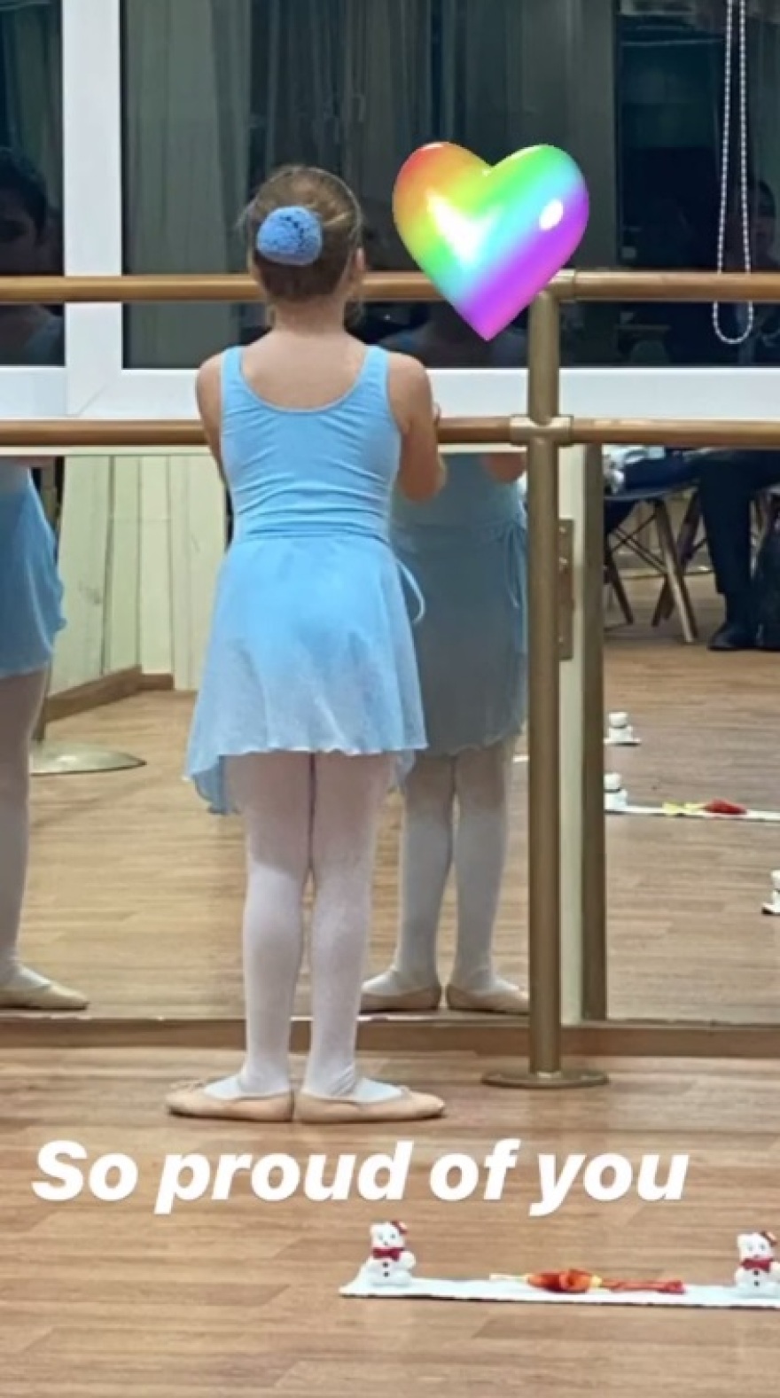 Η κόρη της Μαριέττας Χρουσαλά είναι μια όμορφη μικρή μπαλαρίνα 