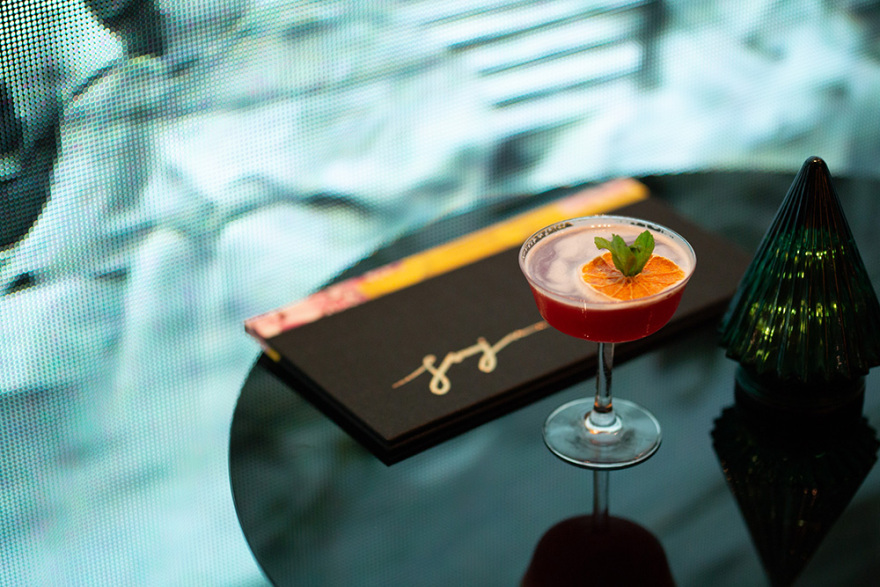 Φορέστε  τα γιορτινά σας και ελάτε να γιορτάσουμε μαζί 