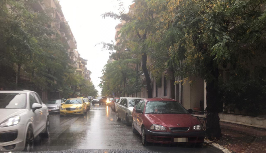 Κυκλοφοριακό χάος στην Αθήνα - Άφαντη η δημοτική αστυνομία