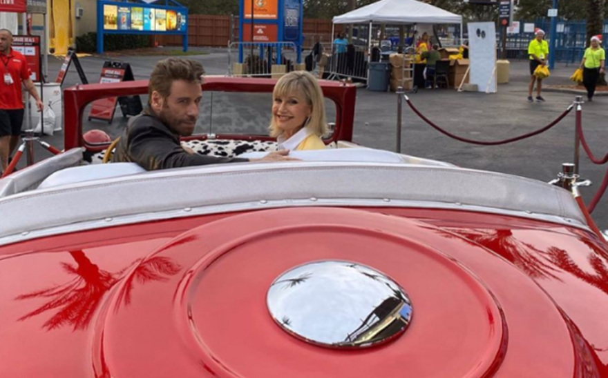 «Grease»... 41 χρόνια μετά: Όταν ο «Ντάνι Ζούκο» ξανασυνάντησε την «Σάντι Όλσον»!