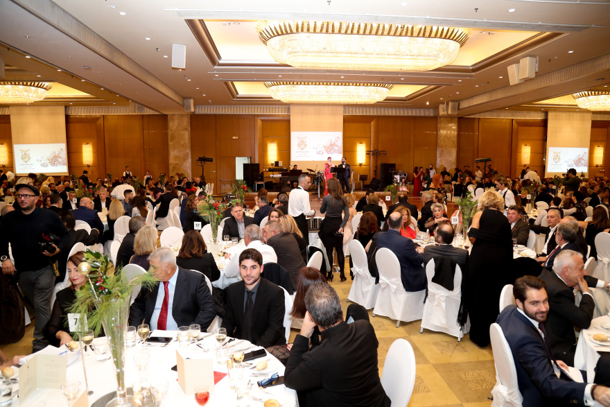 Βράβευση Μαρινάκη από τον σύλλογο γυναικών Αθηναΐδες