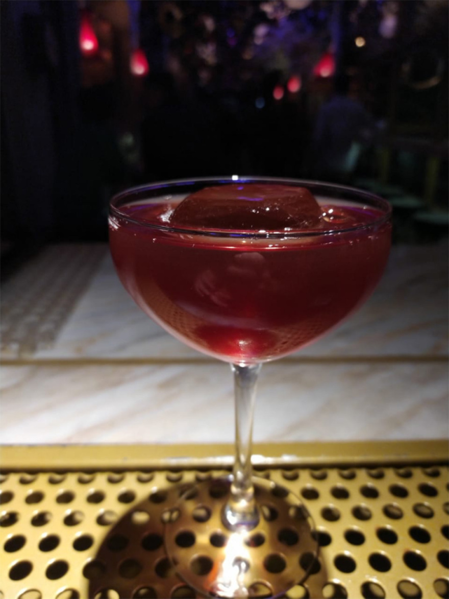 7 bars της Αθήνας μας σερβίρουν τα καλύτερα χριστουγεννιάτικα cocktails