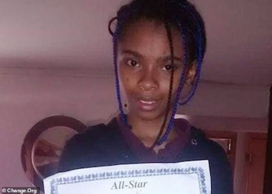 ΗΠΑ: 19χρονη αντιμετωπίζει ισόβια κάθειρξη επειδή σκότωσε τον άνδρα που την βίασε και την έκανε «σκλάβα του σεξ»