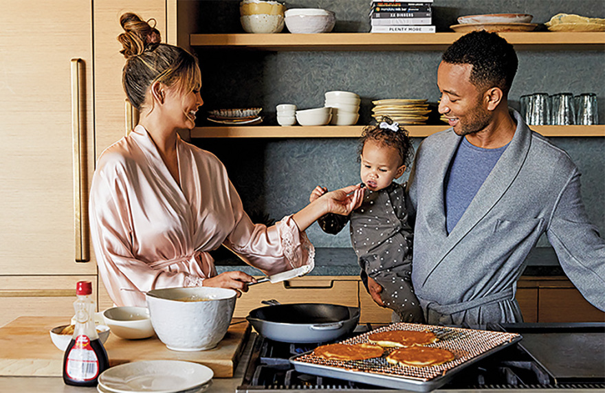 Κρίσι Τέιγκεν: Η βασίλισσα του πιο σέξι άνδρα στον κόσμο