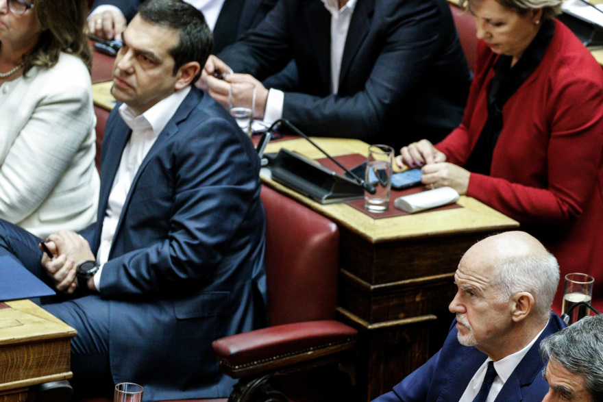 Βουλή: 158 «ναι» στον προϋπολογισμό - 2,8% ανάπτυξη και 1,81 δισ. ελαφρύνσεις