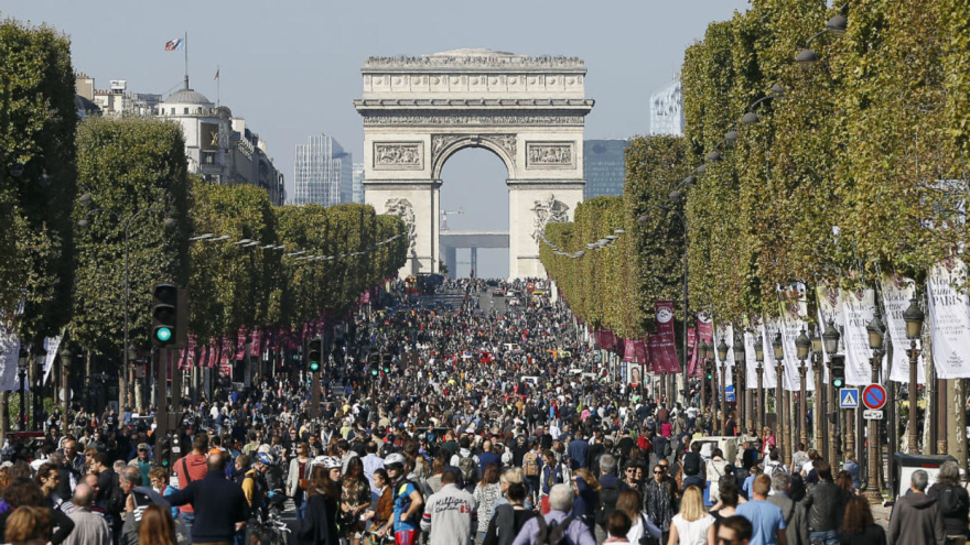 Παρίσι: Έτοιμη να ανανεωθεί η Σανζ Ελιζέ ενόψει των Ολυμπιακών του 2024
