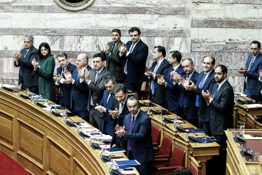 Μητσοτάκης: Κάνουμε ό,τι υποσχεθήκαμε - Μειώνουμε ακόμα 8% τον ΕΝΦΙΑ, μειώνουμε την εισφορά αλληλεγγύης