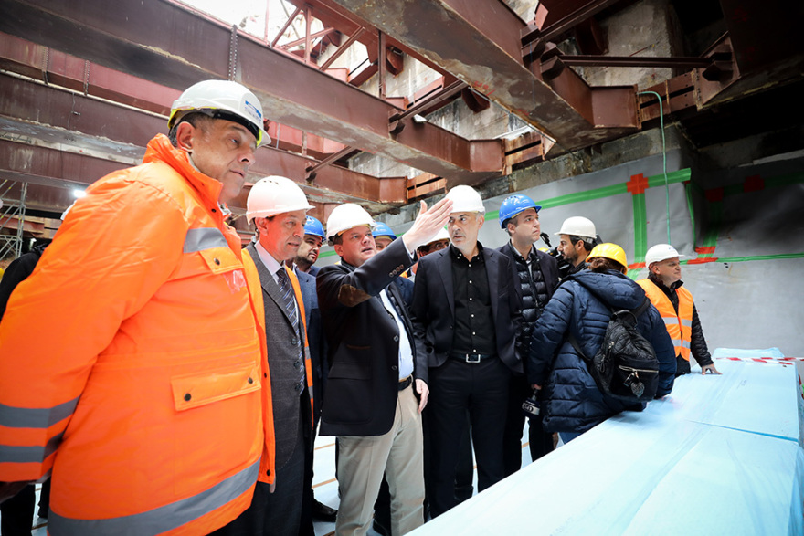 Καραμανλής: «Το 2022 το μετρό στον Πειραιά»