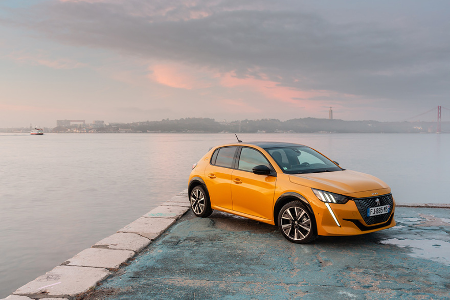 Freeeeeeeeedom: Υμνώντας την ελευθερία στο νέο Peugeot 208