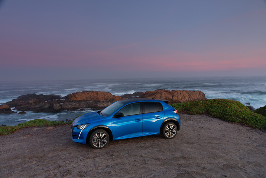 Freeeeeeeeedom: Υμνώντας την ελευθερία στο νέο Peugeot 208