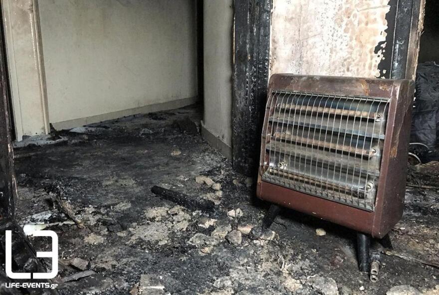 Φωτιά σε πολυκατοικία στη Θεσσαλονίκη: Τελευταία στιγμή σώθηκαν τρία παιδιά από διαμέρισμα 