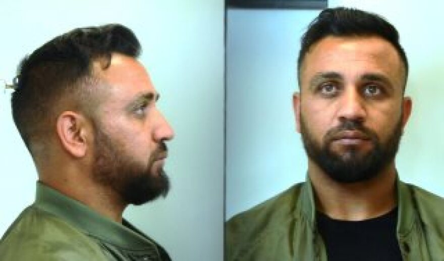 Δείτε φωτογραφίες: Αυτοί είναι οι δέκα κατηγορούμενοι για ληστείες σε βάρος ηλικιωμένων στην Αττική 