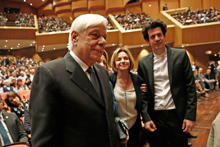 O Κωνσταντίνος Δασκαλάκης και τα pixel του έρωτα