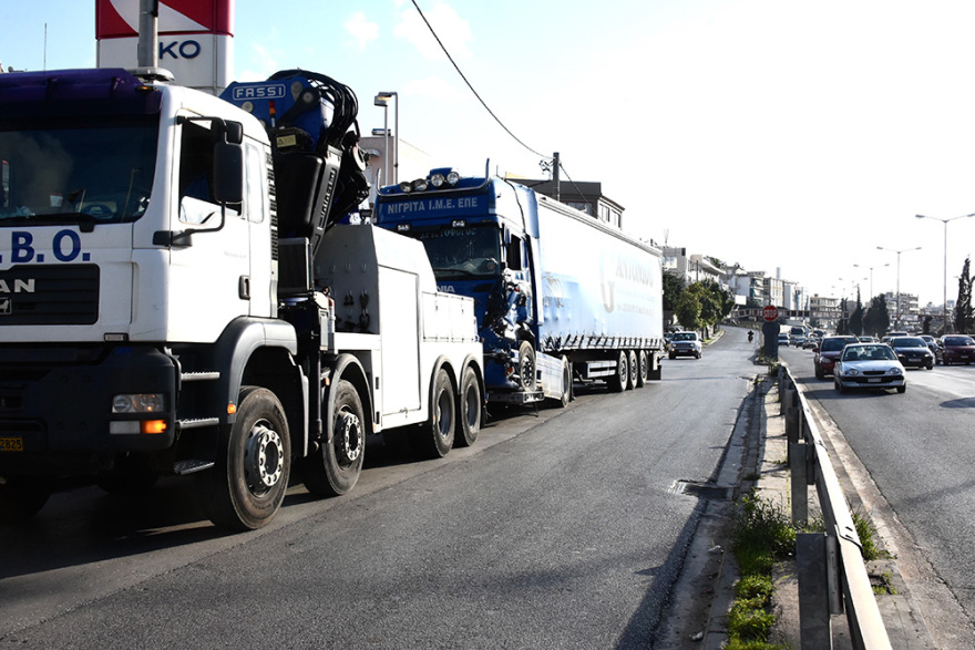 Κίνηση: «Κόλαση» στον Κηφισό - Ουρές χιλιομέτρων λόγω καραμπόλας στο ρεύμα προς Λαμία 