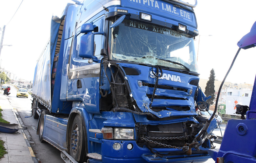 Κίνηση: «Κόλαση» στον Κηφισό - Ουρές χιλιομέτρων λόγω καραμπόλας στο ρεύμα προς Λαμία 