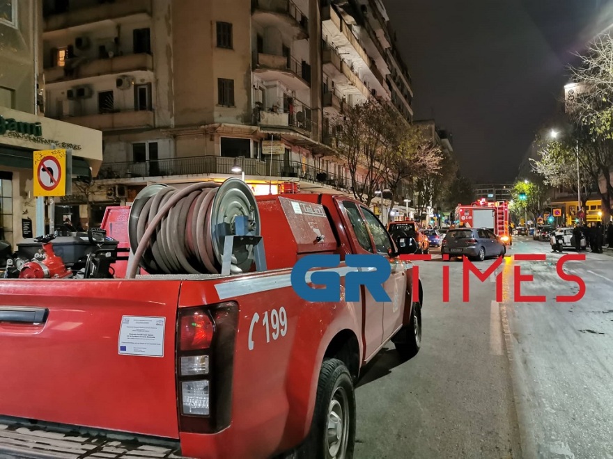 Θεσσαλονίκη: Φωτιά σε διαμέρισμα - Κινδύνεψαν παιδιά