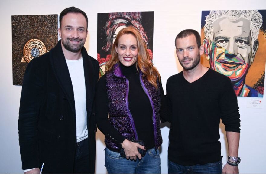 Φωτογραφίες: Η πρώτη έκθεση φωτογραφίας του Γρηγόρη Αρναούτογλου - Πλήθος επωνύμων