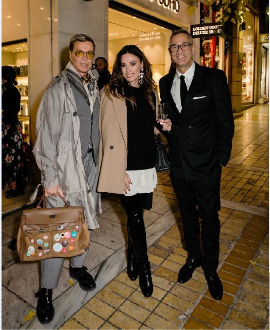 Χριστούγεννα στο κέντρο της Αθήνας: Πλήθος επωνύμων στο απόλυτο shopping event