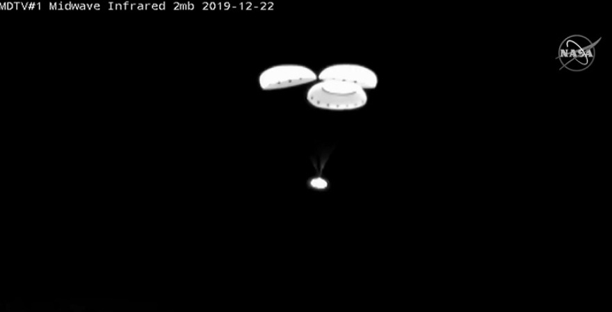 Δείτε live: Το διαστημικό όχημα Starliner προσγειώθηκε στην έρημο στο Νέο Μεξικό