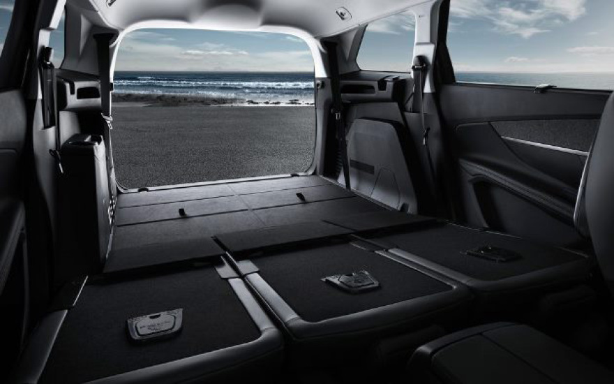 Αυτό είναι το SUV για τις Χριστουγεννιάτικες εξορμήσεις σας!