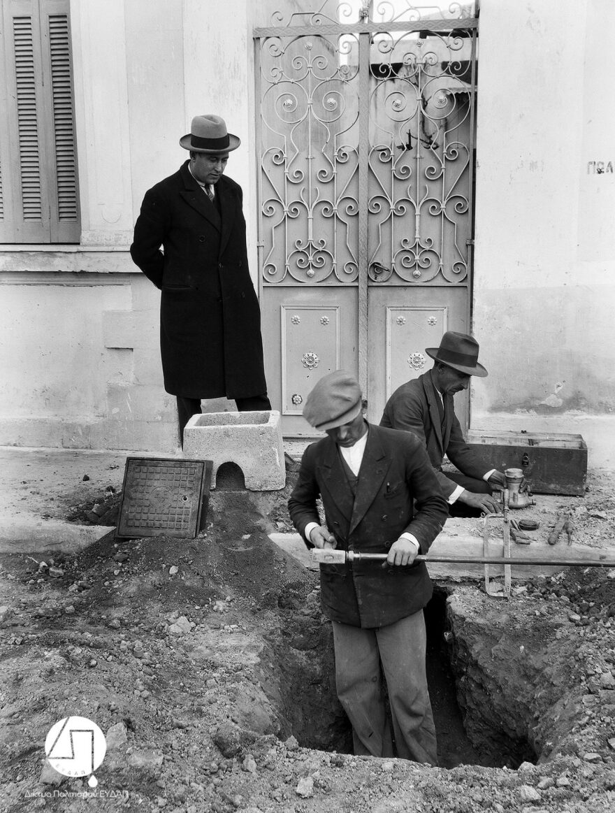 ΕΥΔΑΠ επετειακή έκθεση: 90 χρόνια ιστορίας από την κατασκευή του φράγματος και της τεχνητής λίμνης του Μαραθώνα 