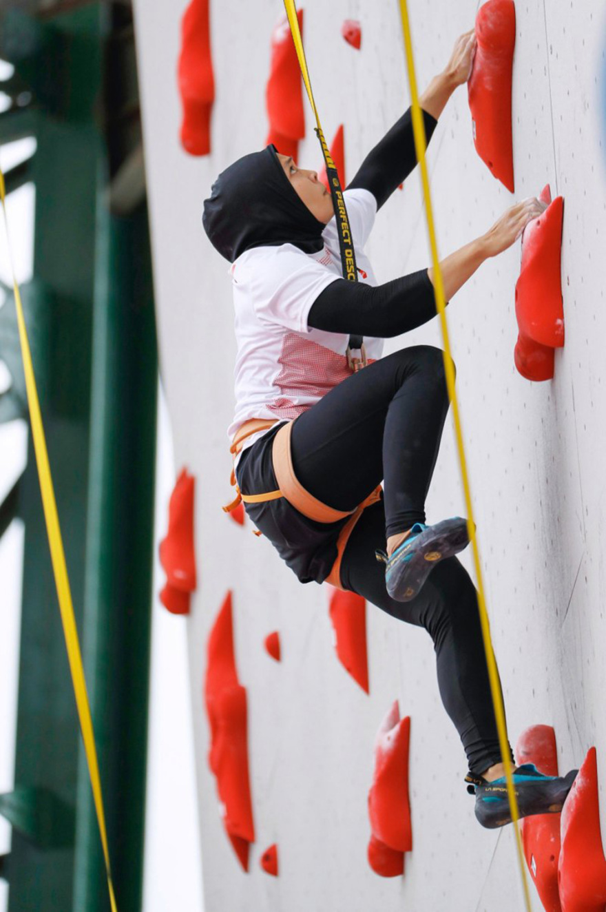 Οι 28 γυναίκες που ξεπέρασαν τα εμπόδια και ανέβηκαν στην κορυφή το 2019