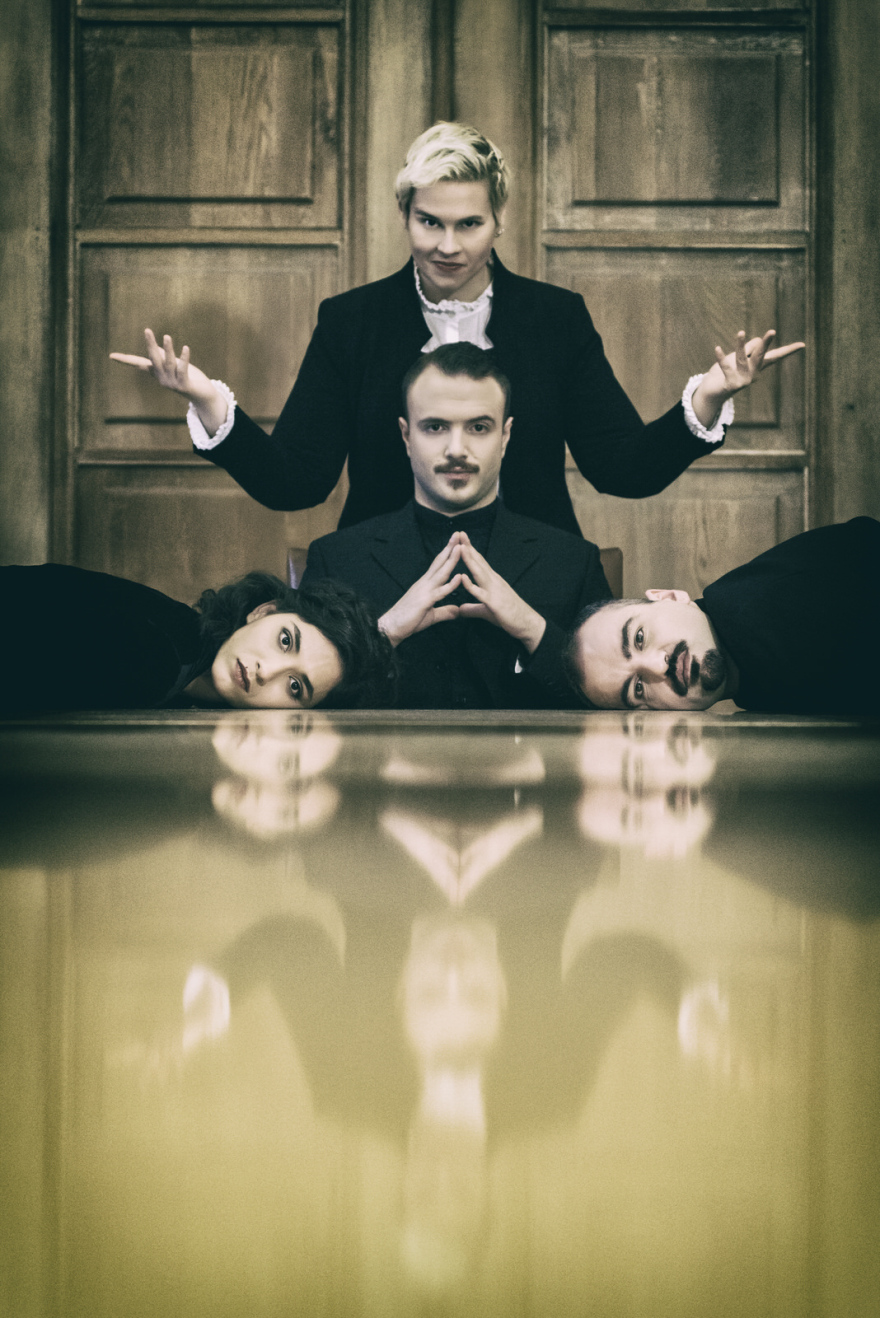 «Το Σύστημα του Πόντζι» στο θέατρο 104