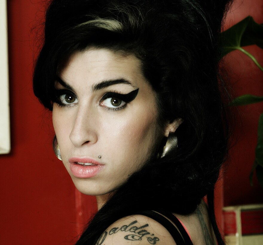  «Έιμι: Το κορίτσι πίσω από το όνομα» - Ένα μοναδικό βιογραφικό μουσικό ντοκιμαντέρ για την Έιμι Γουάινχαουζ από την ΕΡΤ2 