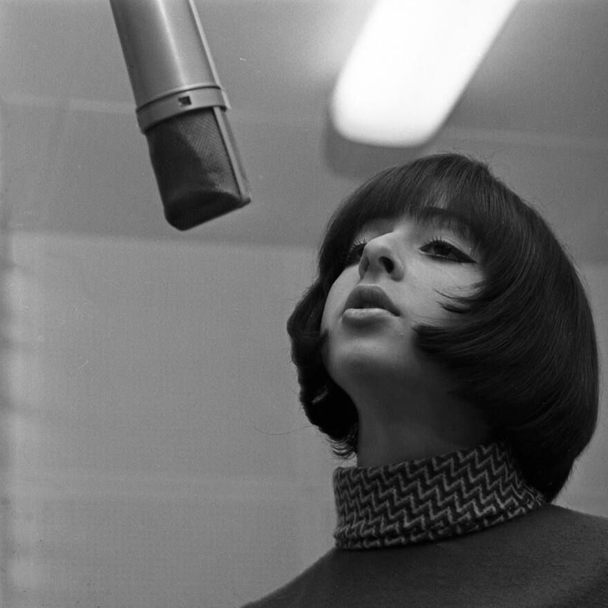 Βίκυ Λέανδρος: «Αυτή είναι η ζωή μου» σε 30 φωτογραφίες