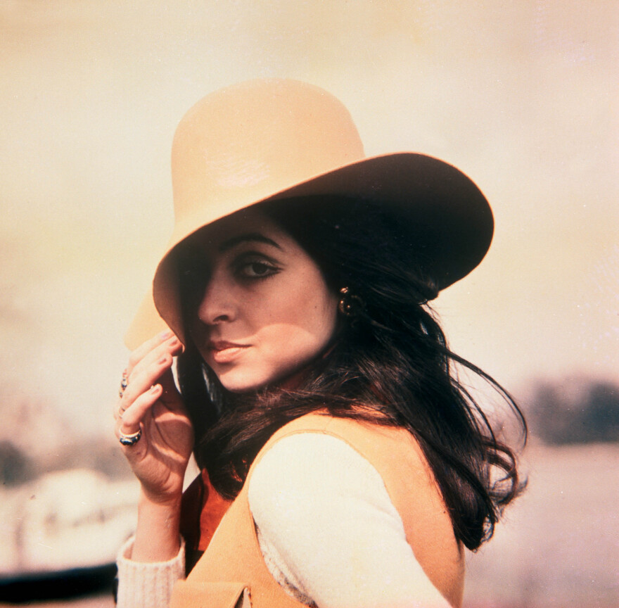 Βίκυ Λέανδρος: «Αυτή είναι η ζωή μου» σε 30 φωτογραφίες