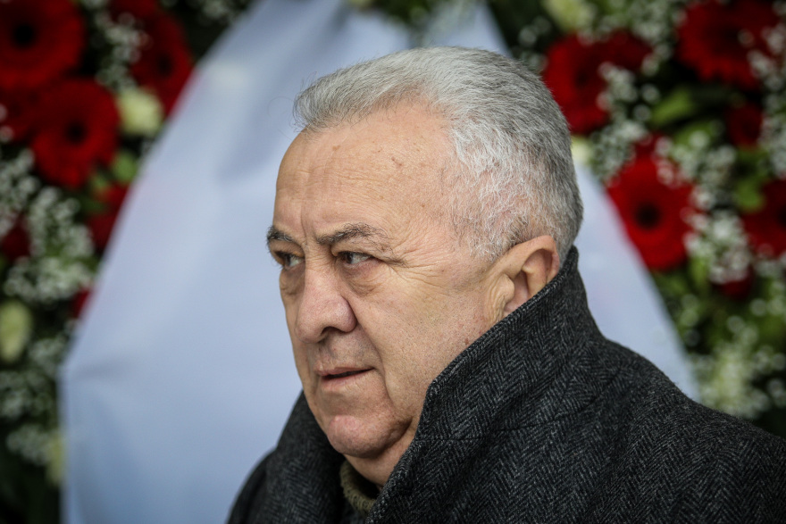 Το τελευταίο αντίο στον θρυλικό ηγέτη του Ολυμπιακού Ηλία Ρωσσίδη