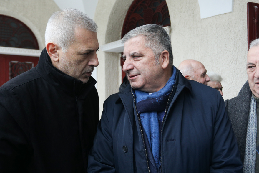 Το τελευταίο αντίο στον θρυλικό ηγέτη του Ολυμπιακού Ηλία Ρωσσίδη