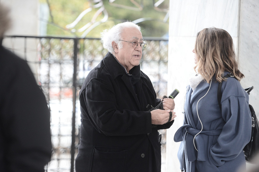 Θάνος Μικρούτσικος: Το τελευταίο αντίο