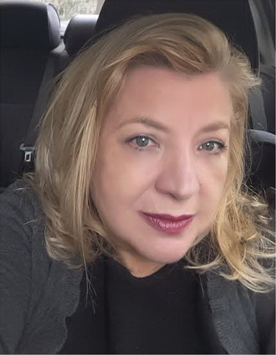 To μπεστ σέλερ «Στα Μαγειρεία των Αρχαίων» και στα αγγλικά