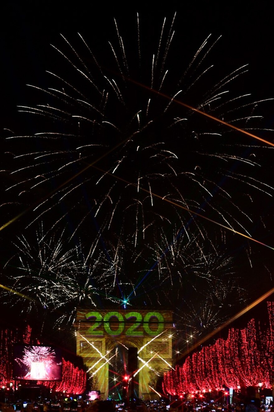 Ο πλανήτης υποδέχθηκε το 2020 - Δείτε φωτογραφίες