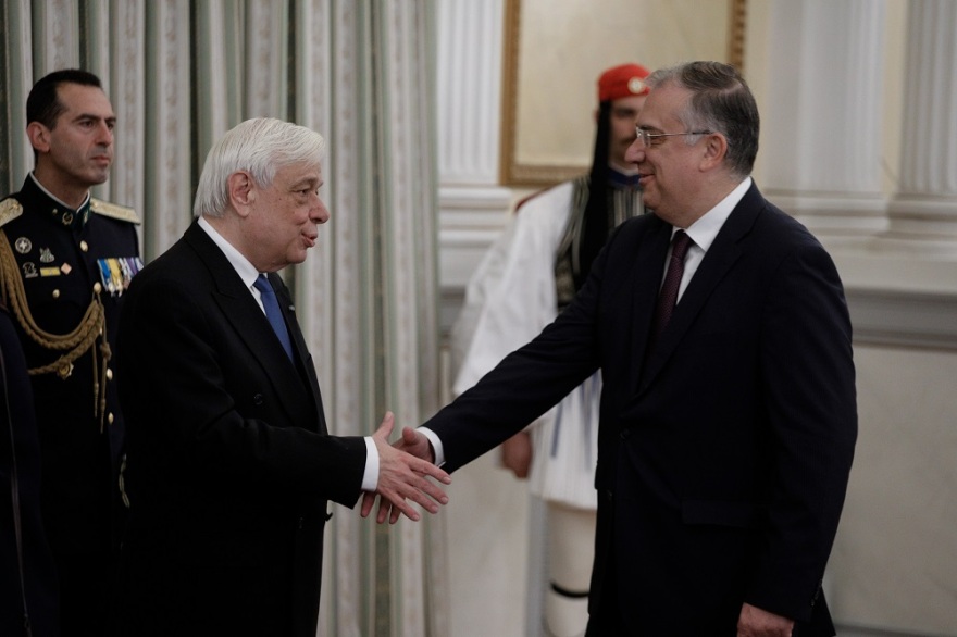 Προεδρικό Μέγαρο: Οι ευχές στον Παυλόπουλο, οι απουσίες και οι διάλογοι