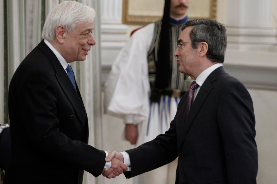 Προεδρικό Μέγαρο: Οι ευχές στον Παυλόπουλο, οι απουσίες και οι διάλογοι