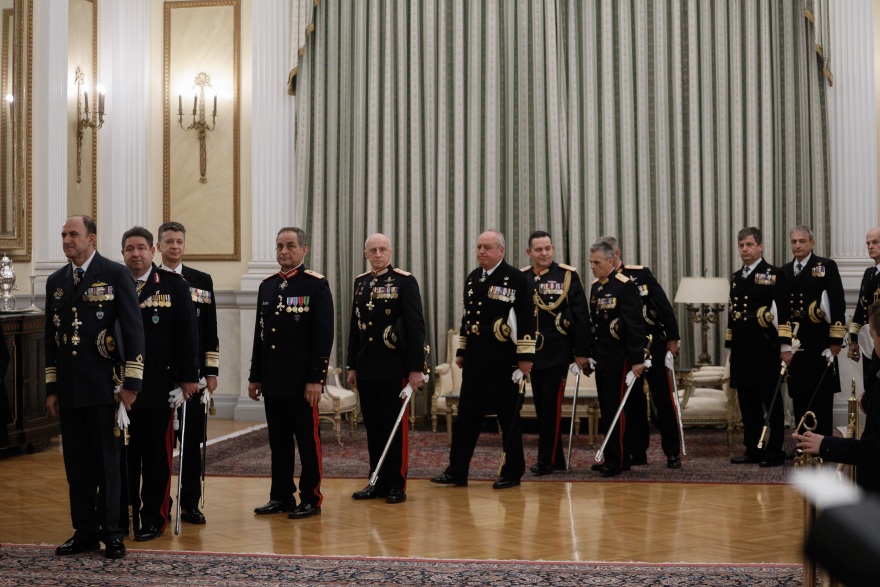 Προεδρικό Μέγαρο: Οι ευχές στον Παυλόπουλο, οι απουσίες και οι διάλογοι