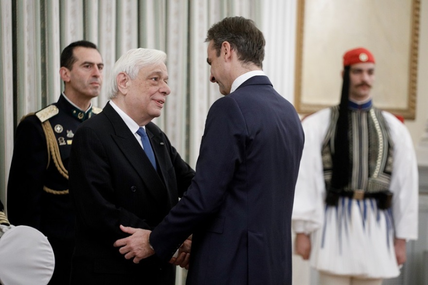 Πρωτοχρονιά: Ο Προκόπης Παυλόπουλος δέχθηκε ευχές στο Προεδρικό Μέγαρο